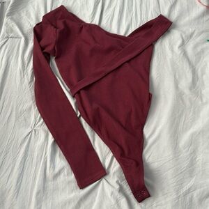 Naked wardrobe snatched cold shoulder Bodysuit M